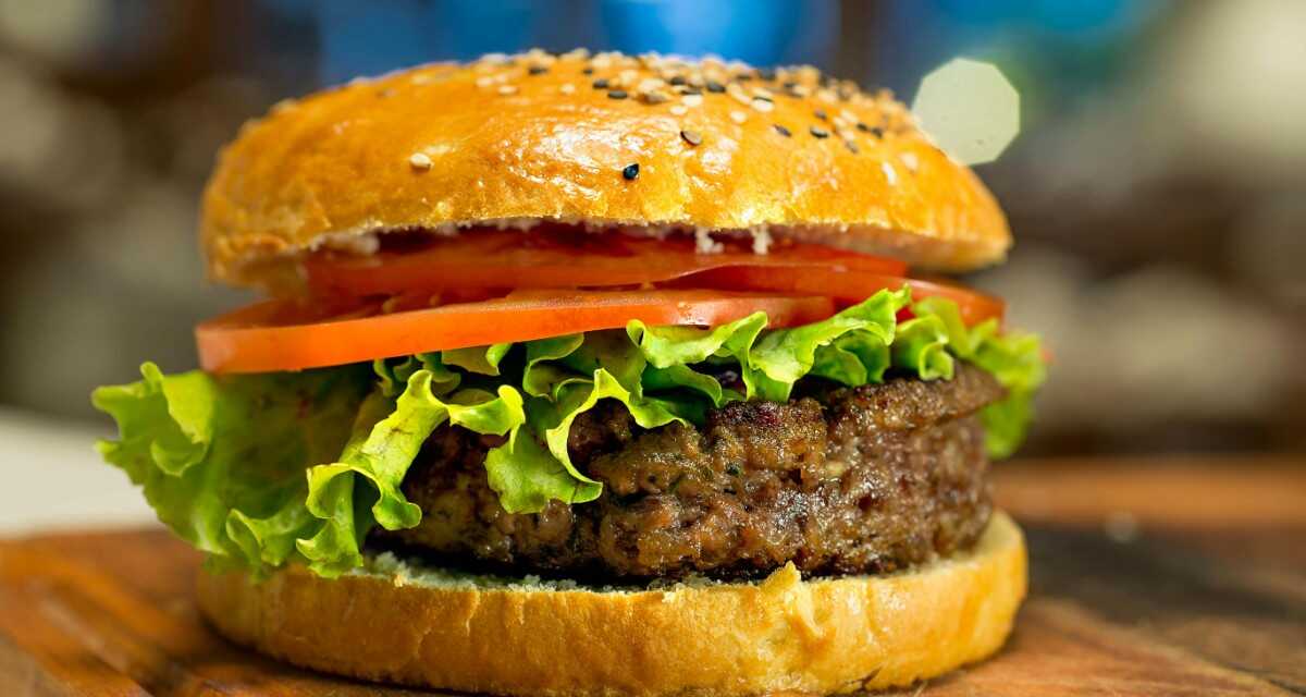 L&rsquo;évolution du classique hamburger américain